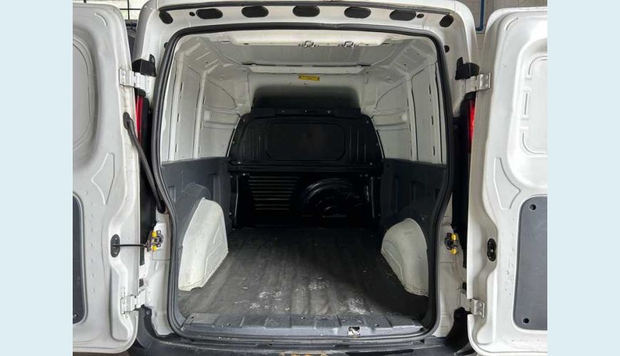 PEUGEOT PARTNER RAPID BUSINESS PACK - BRANCO - 2023 Foto 7 (Grande)