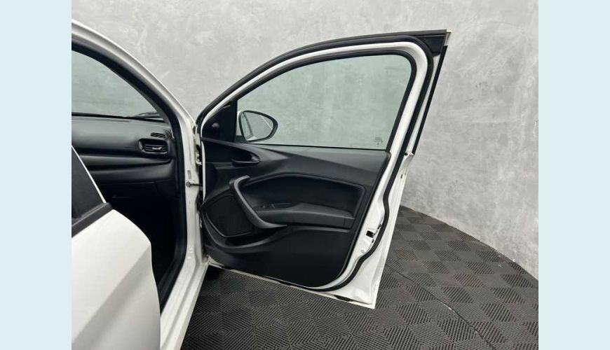 FIAT CRONOS DRIVE 1.0 (FLEX) MT - BRANCO - 2023 Foto 7 (Grande)