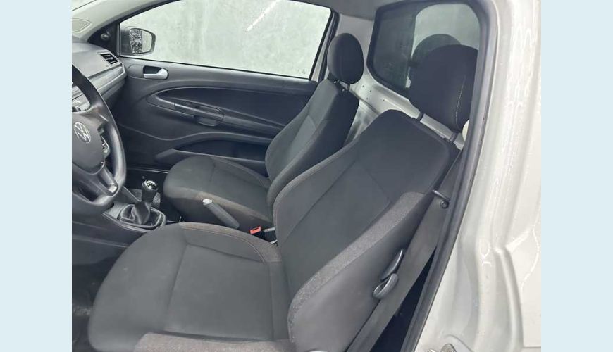 VOLKSWAGEN SAVEIRO ROBUST TOTAL FLEX 16V - BRANCO - 2025 Foto 7 (Grande)