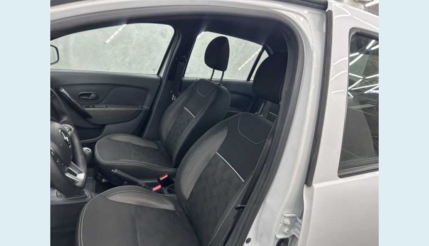 RENAULT LOGAN ZEN 1.0 - BRANCO - 2025 Foto 7 (Grande)
