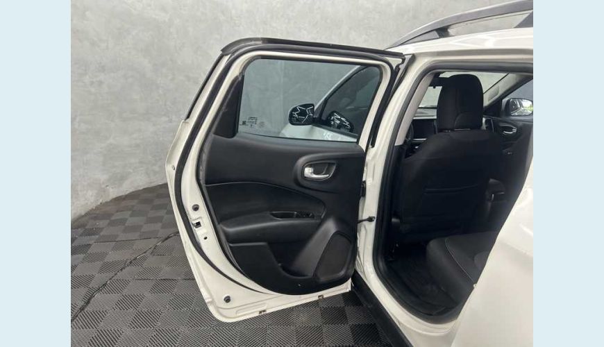 FIAT TORO FREEDOM 1.3 T270 4X2 FLEX AUT. - BRANCO - 2023 Foto 7 (Grande)