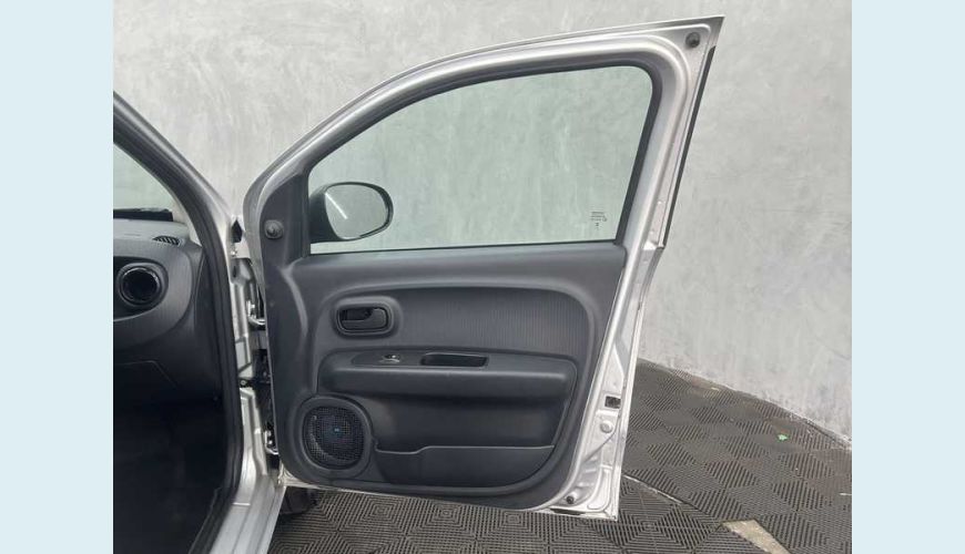 FIAT MOBI LIKE 1.0 - PRATA - 2024 Foto 7 (Grande)