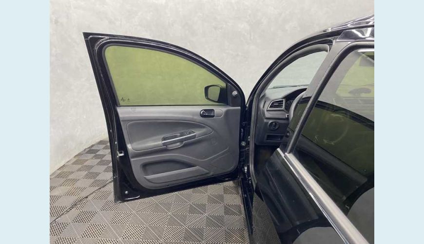 VOLKSWAGEN VOYAGE 1.6 MSI 8V (FLEX) - PRETO - 2021 Foto 7 (Grande)