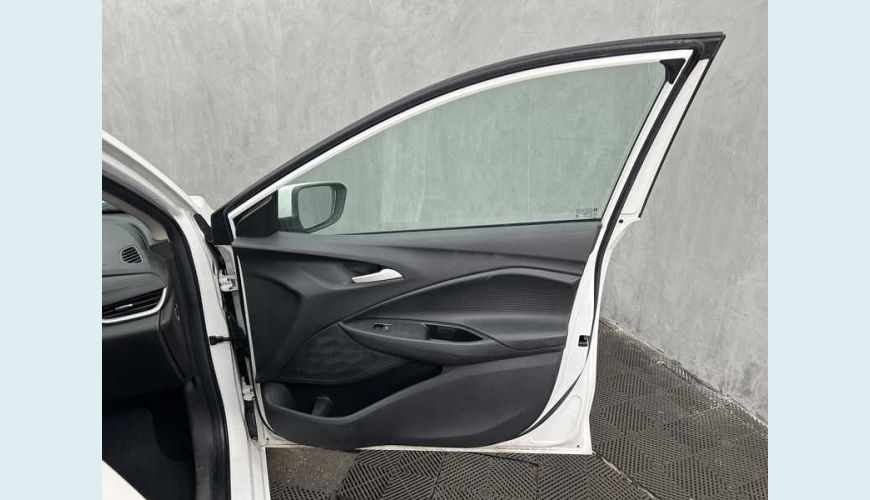 CHEVROLET ONIX LT 1.0 - BRANCO - 2024 Foto 7 (Grande)