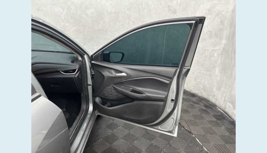 CHEVROLET ONIX LT 1.0 TURBO - PRATA - 2025 Foto 7 (Grande)