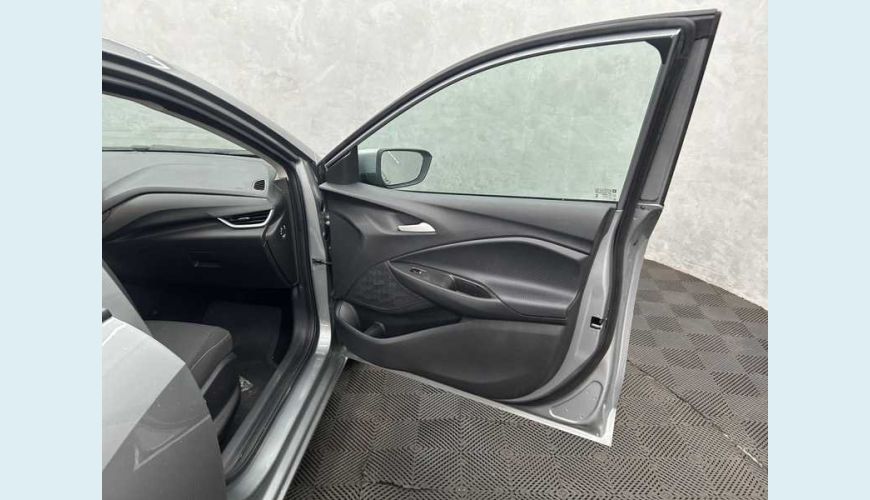 CHEVROLET ONIX PLUS LTZ 1.0 TURBO (AUT.) - PRATA - 2024 Foto 7 (Grande)