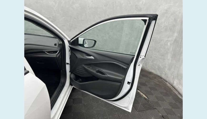 CHEVROLET ONIX PLUS LT 1.0 - BRANCO - 2025 Foto 7 (Grande)