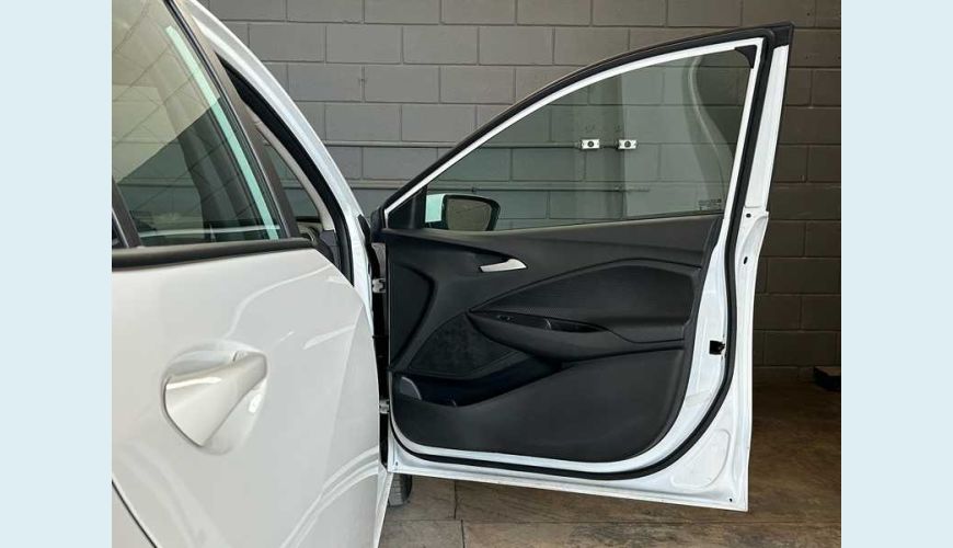 CHEVROLET ONIX PLUS LT 1.0 - BRANCO - 2025 Foto 7 (Grande)