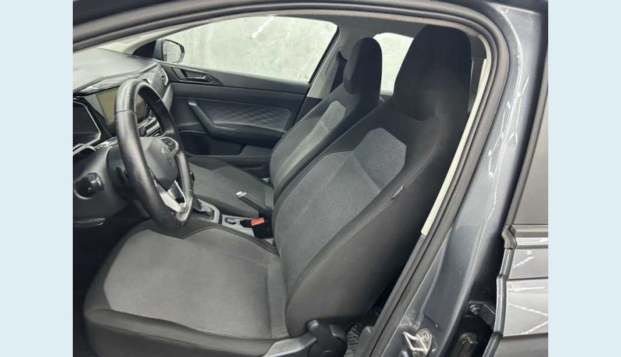 VOLKSWAGEN POLO COMFORTLINE (AUT) (FLEX) - CINZA - 2024 Foto 7 (Grande)