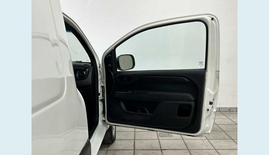 FIAT FIORINO 1.4 ENDURANCE (FLEX) - BRANCO - 2024 Foto 7 (Grande)