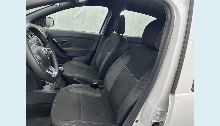 RENAULT LOGAN ZEN 1.0 - BRANCO - 2025 Foto 7 (Grande)