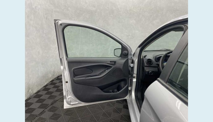 FORD KA 1.0 SE PLUS (FLEX) - PRATA - 2020 Foto 7 (Grande)