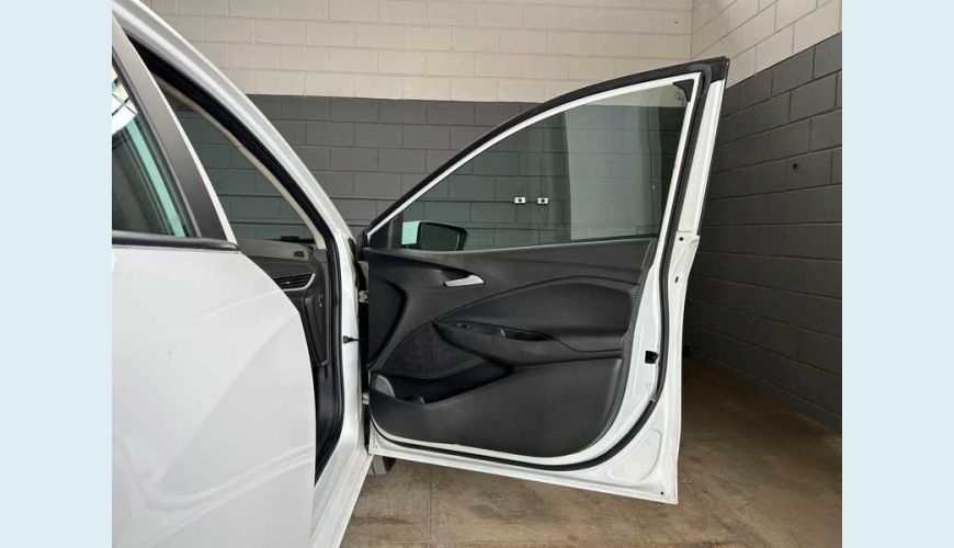 CHEVROLET ONIX PLUS LT 1.0 - BRANCO - 2025 Foto 7 (Grande)