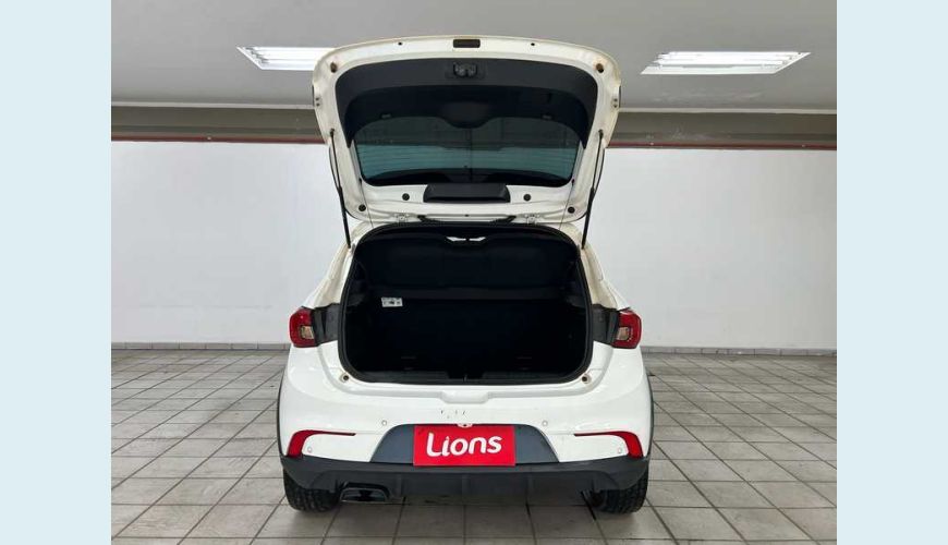 FIAT ARGO TREKKING 1.3 - BRANCO - 2024 Foto 7 (Grande)