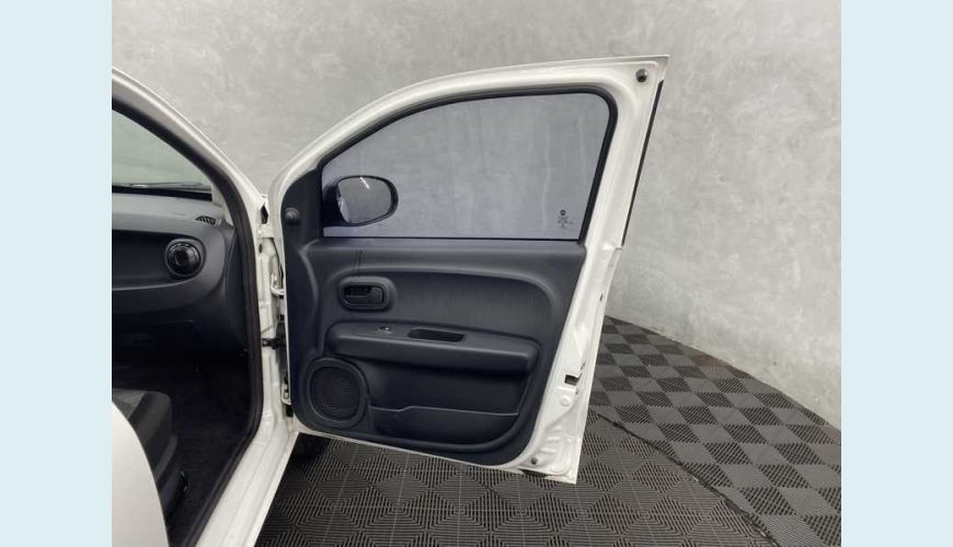 FIAT MOBI LIKE 1.0 (FLEX) - BRANCO - 2021 Foto 7 (Grande)