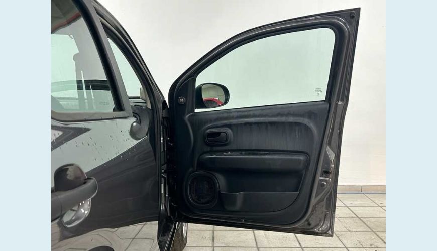FIAT MOBI LIKE 1.0 - CINZA - 2024 Foto 7 (Grande)
