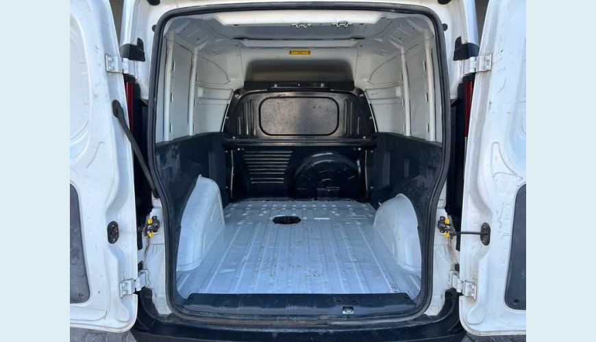 FIAT FIORINO 1.4 ENDURANCE (FLEX) - BRANCO - 2023 Foto 7 (Grande)