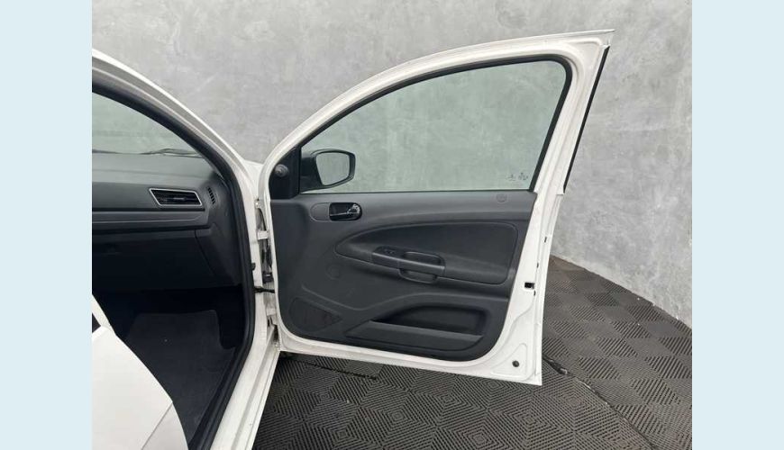 VOLKSWAGEN GOL 1.0 12V (FLEX) - BRANCO - 2022 Foto 7 (Grande)