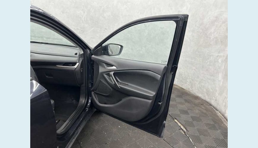 CHEVROLET TRACKER LTZ 1.0 TURBO (AUT.) - PRETO - 2025 Foto 7 (Grande)