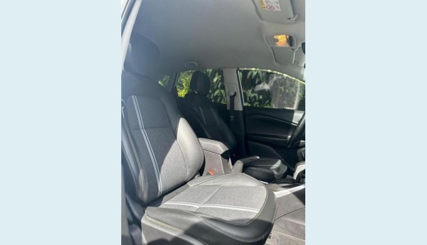 CHEVROLET TRACKER T A LTZ - BRANCO - 2023 Foto 7 (Grande)