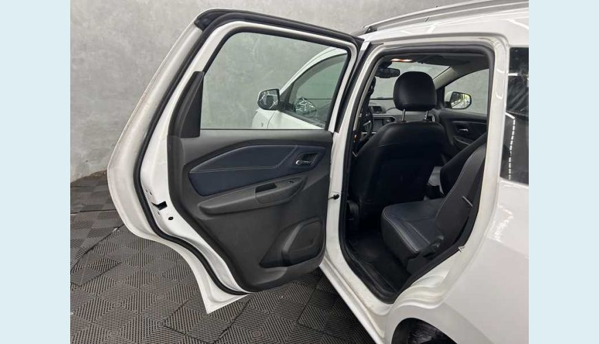 CHEVROLET SPIN PREMIER 1.8 (AUT.) - BRANCO - 2024 Foto 7 (Grande)