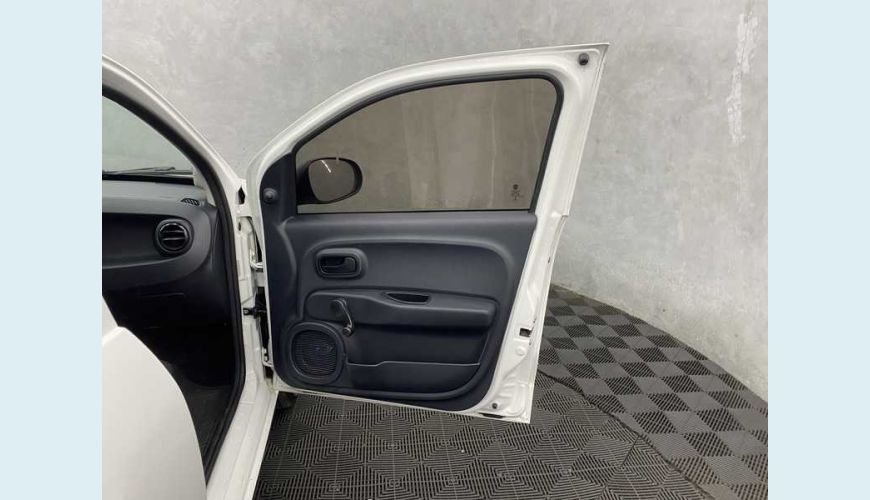 FIAT MOBI EASY 1.0 FLEX - BRANCO - 2021 Foto 7 (Grande)