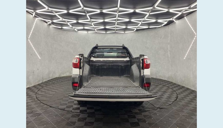 FIAT STRADA WORKING 1.4 FLEX - BRANCO - 2016 Foto 7 (Grande)