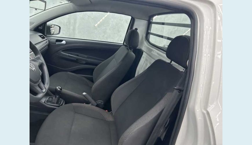 VOLKSWAGEN SAVEIRO ROBUST TOTAL FLEX 16V - BRANCO - 2025 Foto 7 (Grande)