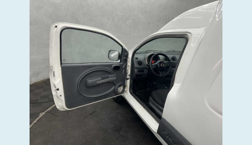 FIAT FIORINO ENDURANCE 1.4 - BRANCO - 2021 Foto 7 (Grande)