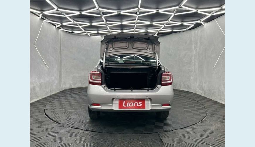 RENAULT LOGAN ZEN 1.0 12V SCE FLEX - PRATA - 2023 Foto 7 (Grande)