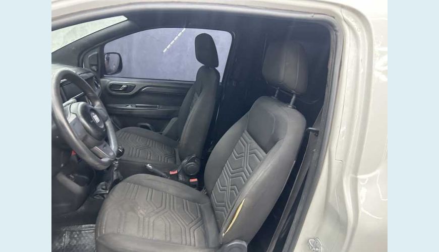 FIAT FIORINO 1.4 ENDURANCE FLEX - BRANCO - 2023 Foto 7 (Grande)