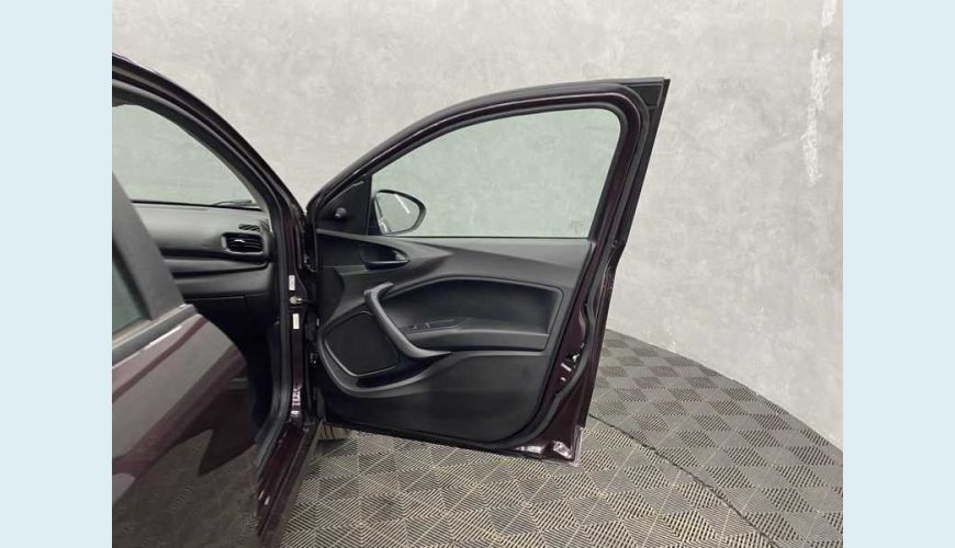 FIAT CRONOS DRIVE 1.3 S-DESIGN FLEX - PRETO - 2022 Foto 7 (Grande)
