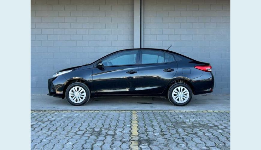 TOYOTA YARIS SEDAN XL 1.5 FLEX AUT. - PRETO - 2025 Foto 7 (Grande)