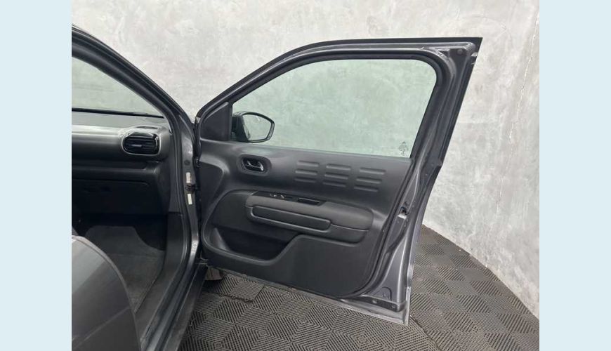 CITROËN C4 CACTUS 1.6 FEEL AUT. FLEX - CINZA - 2022 Foto 7 (Grande)
