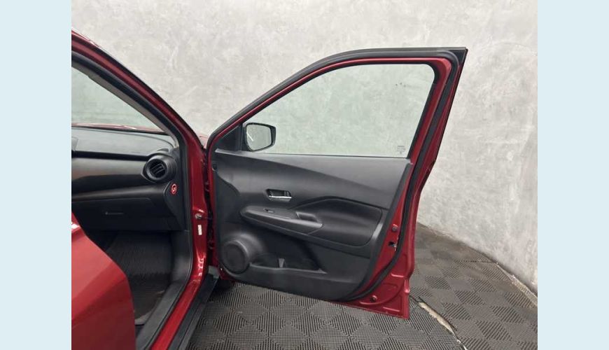 NISSAN KICKS SENSE CVT 1.6 FLEX - VERMELHO - 2024 Foto 7 (Grande)