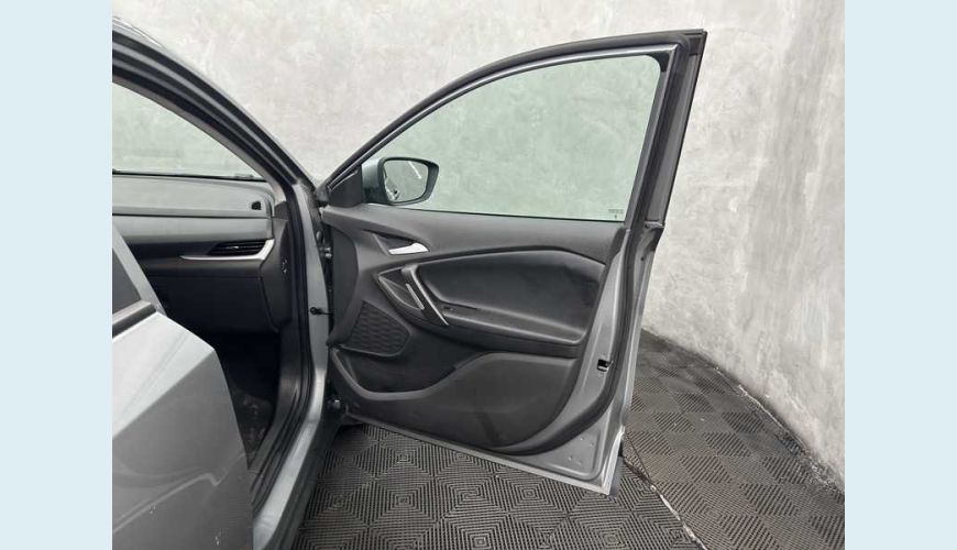 CHEVROLET TRACKER LT 1.0 TURBO (AUT.) - PRATA - 2025 Foto 7 (Grande)