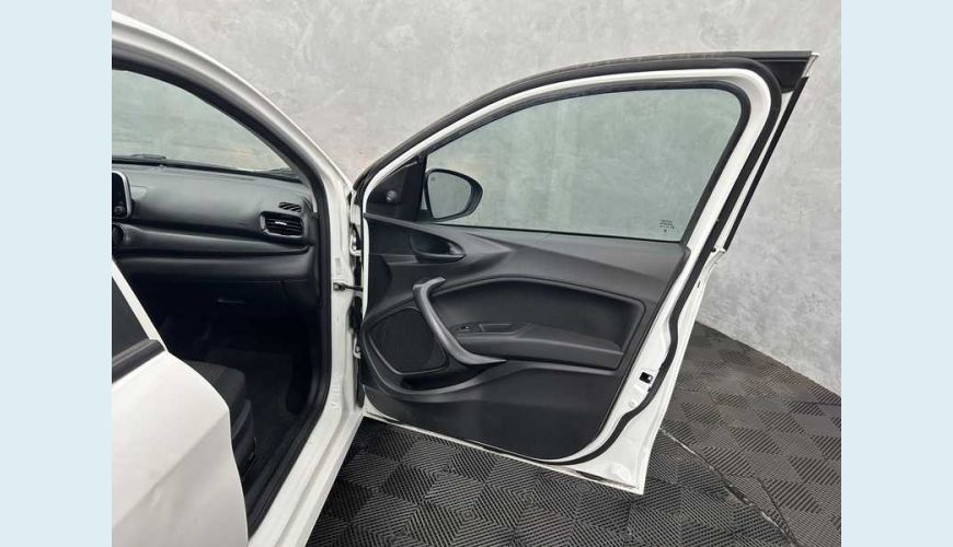FIAT CRONOS DRIVE S-DESIGN 1.3 - BRANCO - 2025 Foto 7 (Grande)
