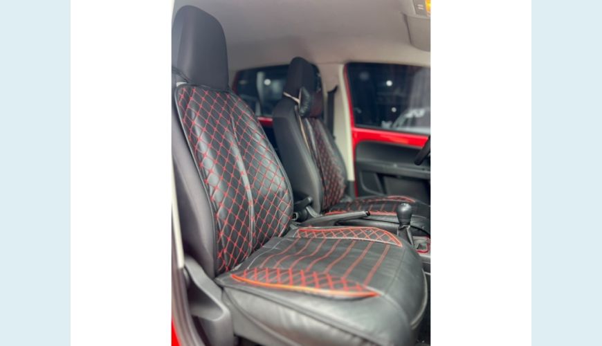 VOLKSWAGEN UP FLEX MANUAL 2P - VERMELHO - 2017 Foto 7 (Grande)