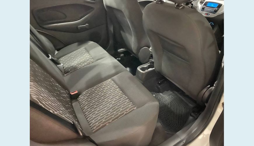 FORD KA 1.0 TI-VCT FLEX SE MANUAL - BRANCO - 2019 Foto 8 (Grande)