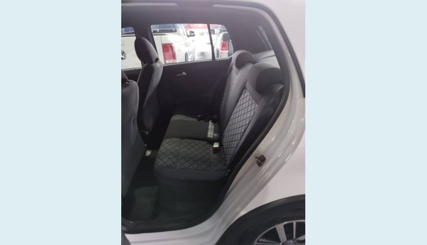 VOLKSWAGEN FOX 1.6 MSI TOTAL FLEX XTREME 4P MANUAL - BRANCO - 2019 Foto 8 (Grande)