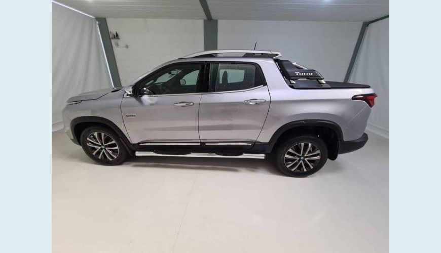 FIAT TORO 2.0 16V TURBO DIESEL RANCH 4WD AT9 - BRANCO - 2023 Foto 8 (Grande)