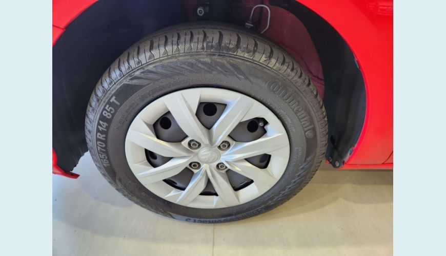 VOLKSWAGEN GOL 1.0 12V MPI TOTALFLEX 4P MANUAL - VERMELHO - 2022 Foto 8 (Grande)