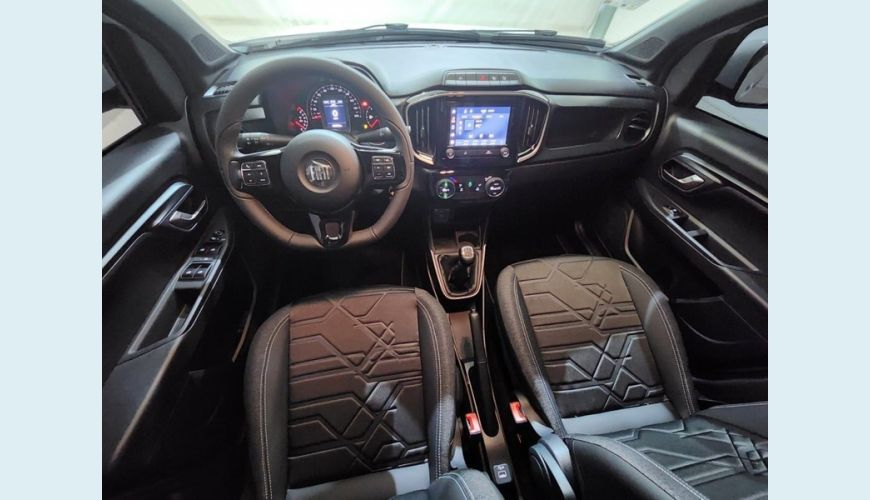 FIAT STRADA 1.3 FIREFLY FLEX VOLCANO CD MANUAL - CINZA - 2024 Foto 8 (Grande)