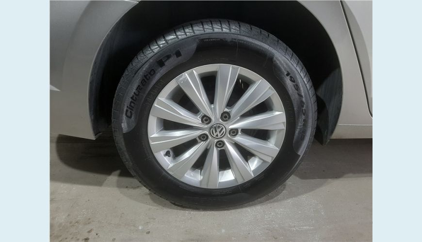 VOLKSWAGEN VIRTUS 1.6 MSI TOTAL FLEX AUT. - N/D - 2021 Foto 8 (Grande)