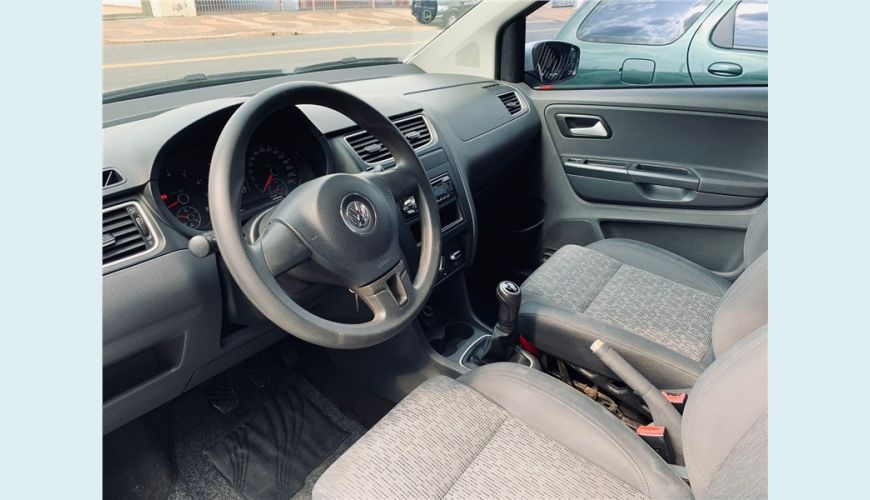 VOLKSWAGEN SPACEFOX 1.6 MI TREND 8V FLEX 4P MANUAL - N/D - 2013 Foto 8 (Grande)