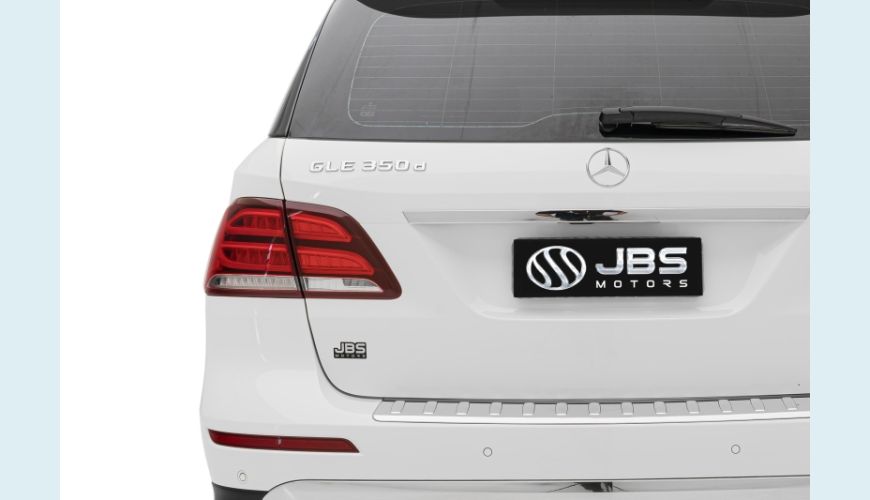 MERCEDES-BENZ GLE 350D 3.0 V6 BLUETEC DIESEL SPORT 4MATIC 9G-TRONIC - BRANCO - 2018 Foto 8 (Grande)