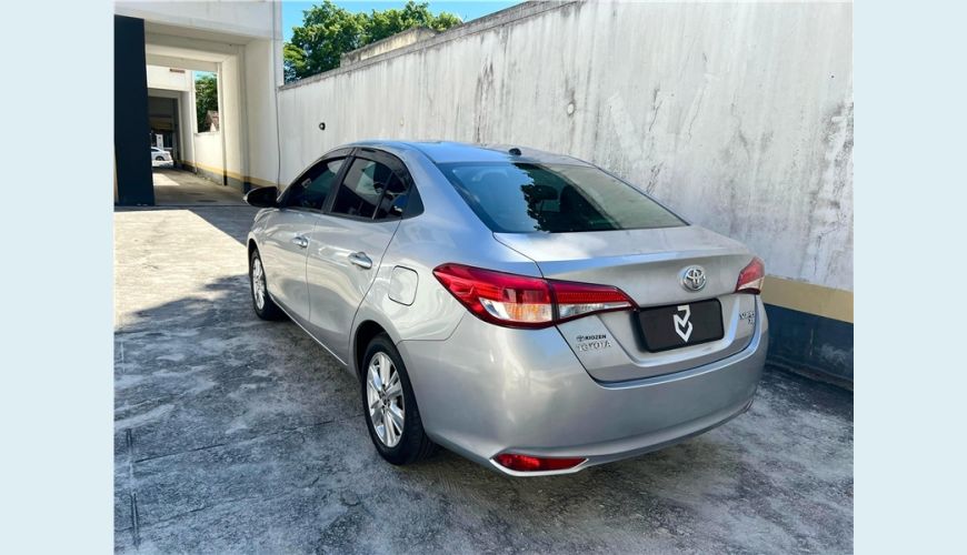 TOYOTA YARIS 1.5 16V FLEX SEDAN XL MULTIDRIVE - N/D - 2019 Foto 8 (Grande)
