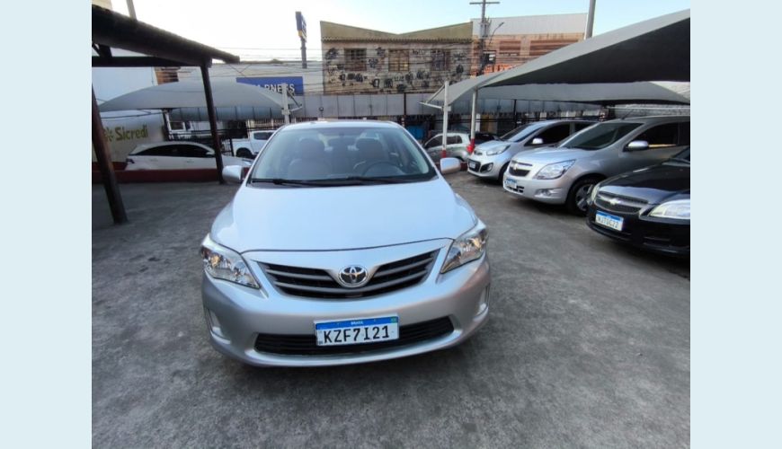 TOYOTA COROLLA GLI 1.8 FLEX 16V AUT. - PRATA - 2013 Foto 8 (Grande)