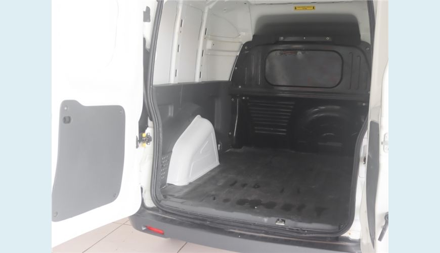 FIAT FIORINO 1.4 MPI FURGÃO HARD WORKING 8V FLEX 2P MANUAL - BRANCO - 2021 Foto 8 (Grande)