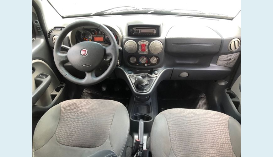 FIAT DOBLO 1.8 MPI ADVENTURE 16V FLEX 4P MANUAL - N/D - 2012 Foto 8 (Grande)